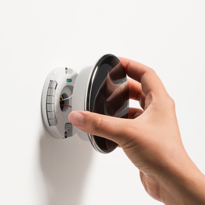 Installing the Nest Learning Thermostat on a wall